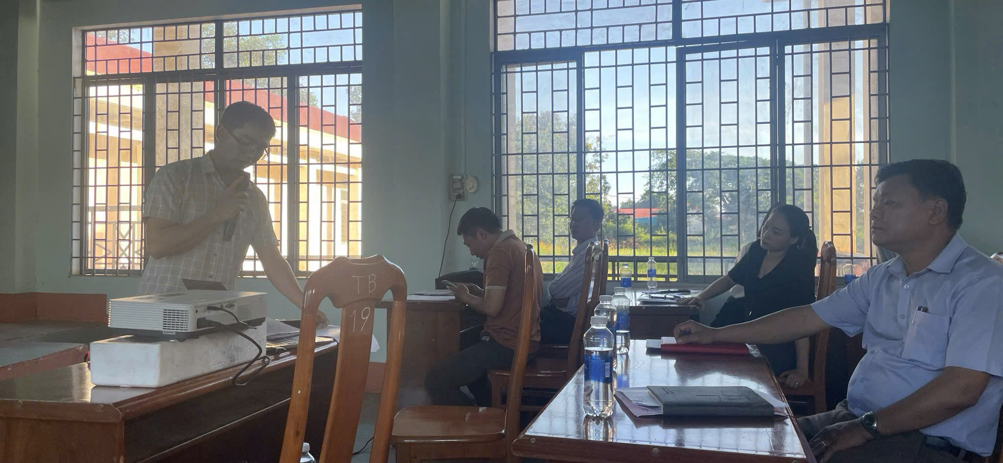 Tham vấn cộng đồng dân cư về Báo cáo đánh giá tác động môi trường Dự án